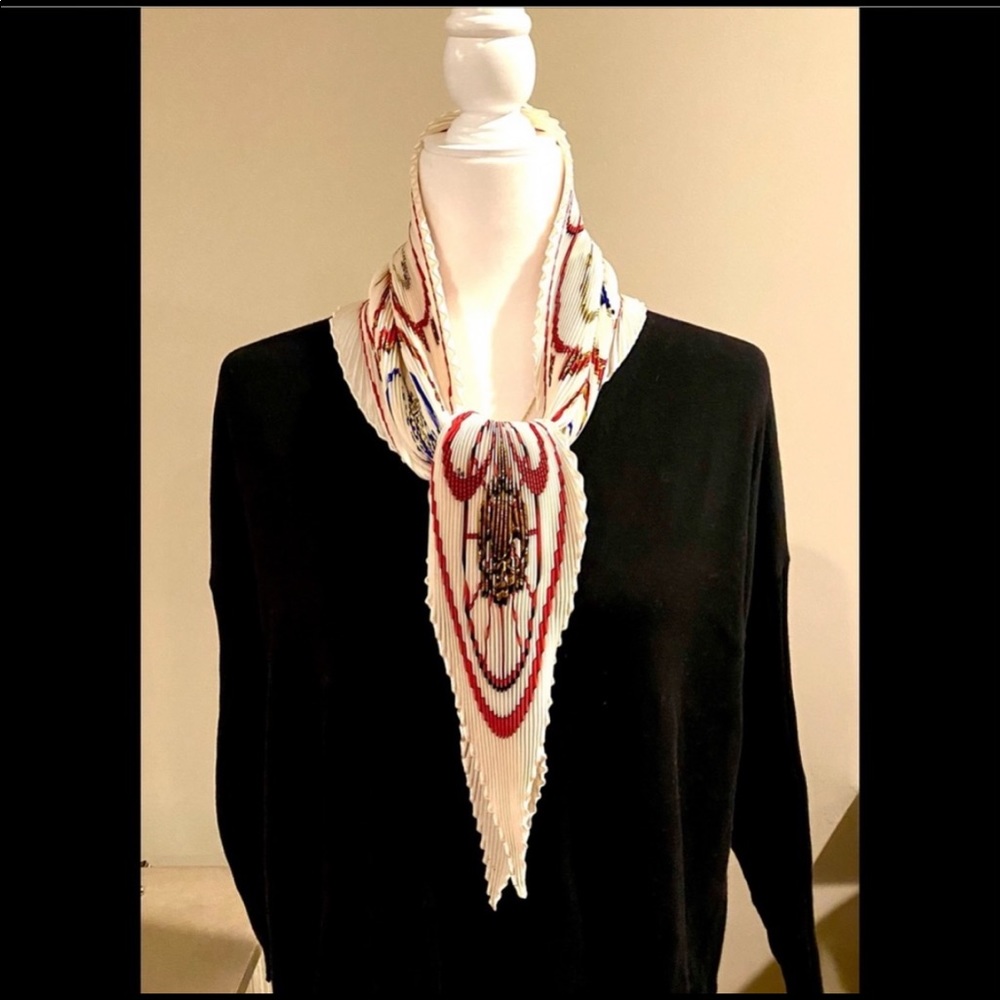 Hermes Silk Scarf - White, Red, Blue, Gold - Picture 6 of 7